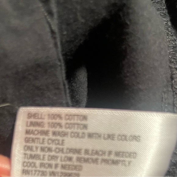 3/$15. Mossimo skirt L - Picture 6 of 6